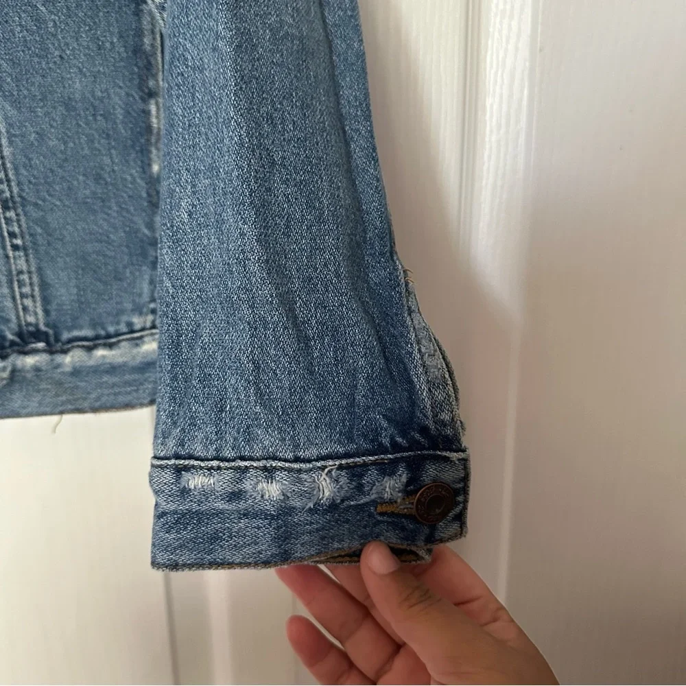 Free people size M blue denim over sized Jacket - Picture 4 of 13